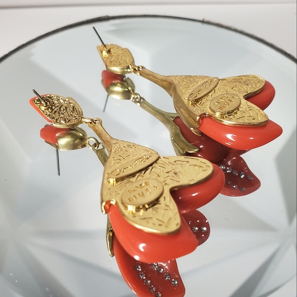 Beautiful OSCAR DE LA RENTA Jeweled Tulip Earrings - Picture 5 of 6